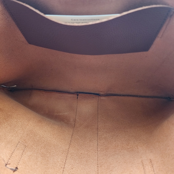 Vince Camuto Luck Tote Large Purse - Picture 3 of 6